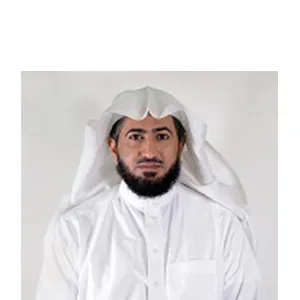 وكيل الجامعة يزور قاعة التدريب الخاصة ببرامج معهد الإدارة العامة