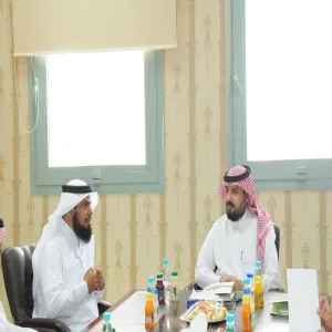 عمـادة الدراسـات العلـيا تقوم بزيارة لكلية التربيـة بالمجمـعة
