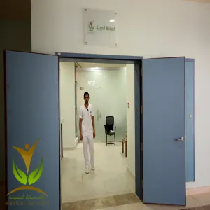 الخدمات الطبية تقيم حملة تطعيمات الحمى الشوكية أبتدا من 1/11/1433هـ