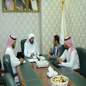 اجتماع مكتب إدارة المشاريع مع سعادة وكيل الجامعة