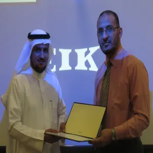 وكالة الكلية للجودة والتطوير تقيم دورة تدريبية بعنوان : ( تطبيقات إكسيل في العملية التعليمية )