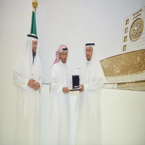 الموظفة في العمادة نوره البهلال تحصد جائزة المركز الثالث في يوم الجودة و التميز