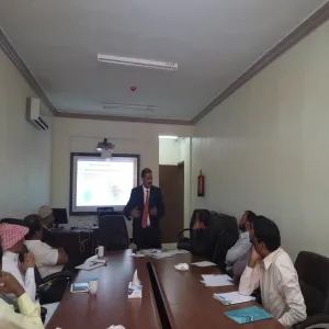 كلية علوم الحاسب والمعلومات تعقد ورشة عمل بعنوان Changing Paradigms in Mobile Ad Hoc Networks: MANET