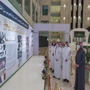 A team IT deanship visits the exhibition