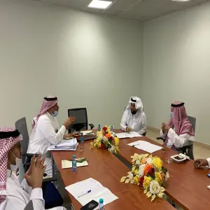 اجتماع المجلس الاستشاري لمدارس رواد الجامعة في جلسته الثالثة
