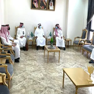 Chief Executive Officer of the Imam Abdul Aziz bin Muhammad Royal Reserve Development Authority on a visit to College of Science and Humanities