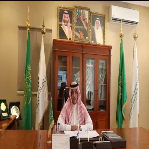 معهد الدراسات والخدمات الاستشارية يحتفي بتخريج طلاب الدبلوم العالي للإرشاد الأسري .
