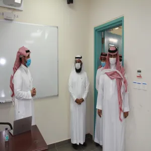 زيارة سعادة رئيس الجامعة لكلية العلوم و الدراسات الإنسانية بالغاط