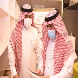Imam Muhammad bin Saud Islamic University Rector visits MU's pavilion in the Riyadh International Book Fair 2021