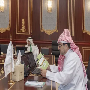 رئيس الجامعة يدشن عدداً من المنصات الرقمية ( الرباعية الرقمية )