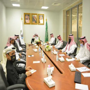 برعاية وتشريف رئيس الجامعة وكالة الجامعة للدراسات العليا والبحث العلمي تقيم لقاءً تعريفياً بالوكالة والجهات التابعة لها