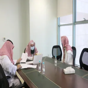 عمادة شؤون الطلاب تنهي أعمال لجان تحكيم مسابقة القرآن الكريم والسنة النبوية على جائزة رئيس الجامعة