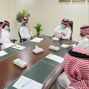 لمتابعة تفعيل خطة أعمال الإدارة العامة للخدمات والفروع