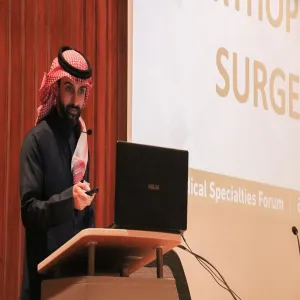 الجامعة تقيم ملتقى التخصصات الطبية