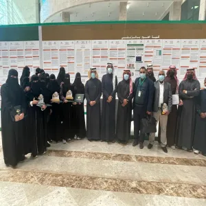 كلية العلوم بالزلفي تشارك في ملتقى مشاريع التخرج الطلابية