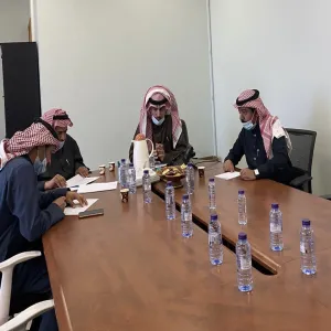 إجتماع لجنة تقييم أداء الجهات الإدارية بالإدارة