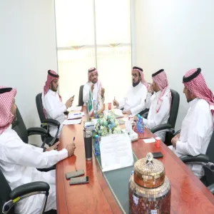 مجلس ادارة صندوق الطلاب يعقد جلسته الثامنه للعام الجامعي ١٤٤٣