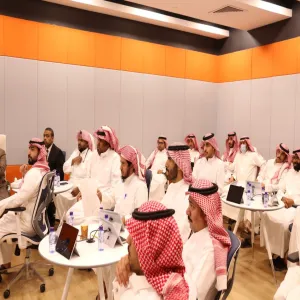 الإدارة العامة للشؤون الإدارية والمالية ممثلة بالإدارة المالية تعقد لقاءً تعريفياً للاستحقاق المحاسبي