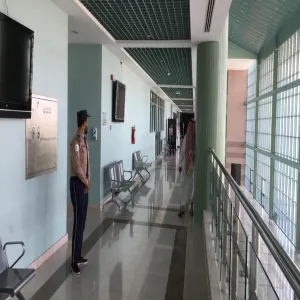 المدير العام ومنسوبي الإدارة يتلقون شكر سعادة عميد الموارد البشرية
