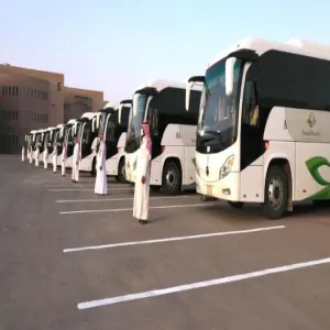 الجامعة تستكمل إستعدادات خدمة النقل الجامعي للطالبات للعام الجامعي 1444هـ