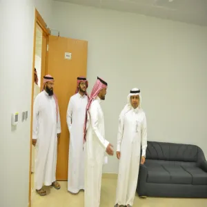 وكيل الجامعة للدراسات العليا والبحث العلمي يزور عمادة الدراسات العليا