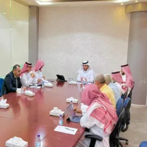 الكلية التطبيقية تعقد ورشة عمل لمناقشة اللائحة المنظمة للكليات التطبيقية