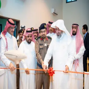 وكيل الجامعة يفتتح معرض (معاً للحد من الحوادث المرورية ) بمشاركة عددٍ من القطاعات الأمنية والصحية والتعليمية بمحافظة رماح