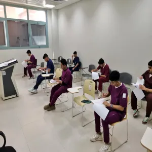 الكلية تجري اختبارات القياس المعيارية لطلاب البكالوريوس
