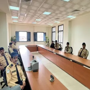 الأمن الجامعي يقيم دورة تدريبية لحراس الأمن بقسم الأمن الجامعي برماح
