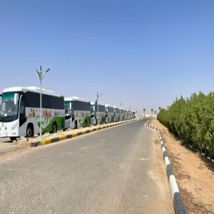 خدمات النقل المباشر تواصل جهودها لخدمة طالبات الجامعة