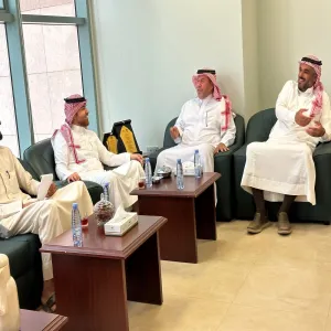مساعد مدير عام التخطيط الاستراتيجي يزور الإدارة العامة للمراجعة الداخلية