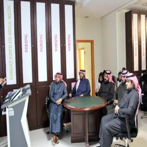 الكلية تواصل عقد الاجتماعات تحضيراً للاعتماد الأكاديمي