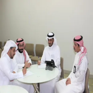 وحدة الأنشطة الطلابية بالكلية تعقد اجتماعها الدوري
