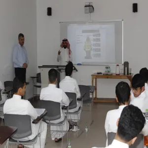 دورة تدريبية "اجراءات السلامة المهنية لطلاب التدريب الهندسي" بكلية الهندسة
