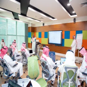 مكتب إدارة المبادرات وتحقيق الرؤية يقيم ورشة عمل لمنسقي منصة ارتقاء