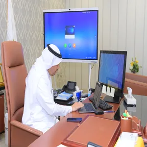 وكيل الجامعة للدراسات العليا والبحث العلمي يدشن نظام الضمان المالي للمبتعثين إلكترونياً