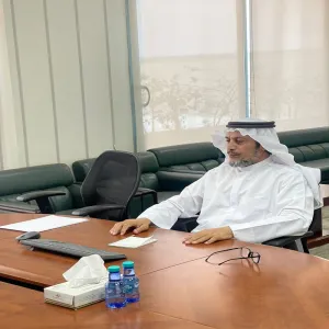 اللجنة الدائمة للخطط والمناهج الدراسية تناقش مقترح اعتماد برنامج أكاديمي