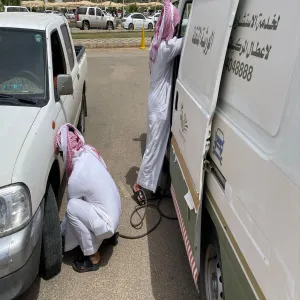 الورش الفنية تبادر في خدمة طلاب وطالبات الجامعة في المدينة الجامعية