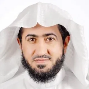منسوبي الإدارة العامة للخدمات يهنئون وكيل الجامعة للتنمية والإستثمار