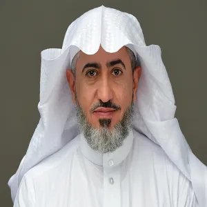 بناءً على موافقة معالي وزير التعليم رئيس الجامعة يُصدر قراراً بتكليف الأستاذ الدكتور مسلّم بن محمد الدوسري وكيلاً للجامعة للتنمية والاستثمار