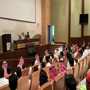 مركز سالك للسلامة المرورية يقيم محاضرة توعوية لطلاب كلية العلوم بالزلفي