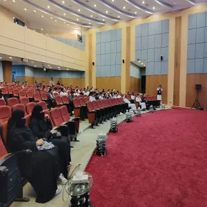 عمادة شؤون الطلاب والتعاون مع مصرف الإنماء تقيم ندوة ( الادخار أذكى قرار  )