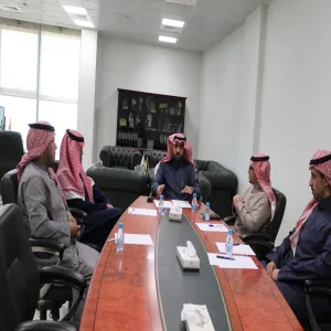 عمادة الدراسات العليا والبحث العلمي تعقد الاجتماع الأول لمنسوبيها