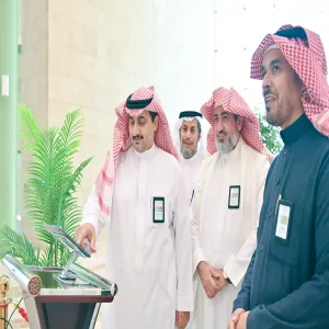 رئيس الجامعة يدشن مشروع القياس الدوري للارتباط الوظيفي لموظفي الخدمة المدنية 2023م