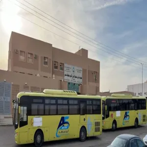 ضمن المشاركات المجتمعية: توفير خدمات النقل لطالبات مجمع تحفيظ القران الكريم بحوطة سدير