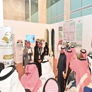نادي التنمية المستدامة الطلابي يشارك في معرض المؤتمر الدولي للجامعات وأهداف التنمية المستدامة
