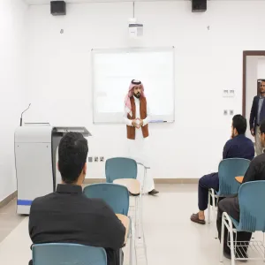 الكلية تقيم ورشة عمل طلاب برنامج الهندسة الميكانيكية