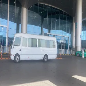 الإدارة تواصل جهودها في خدمة طالبات الجامعة المشاركات في بطولة كرة قدم الصالات