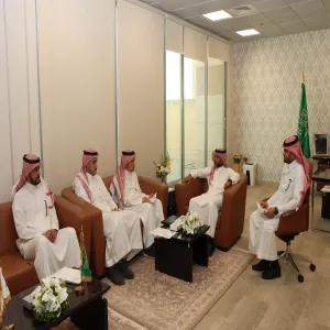 وكيل الجامعة للدراسات العليا والبحث العلمي يطلع على أعمال اللجنة المحلية لأخلاقيات البحوث