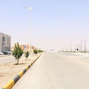 الإدارة تستكمل أعمال التأهيل والتطوير في أعمال البنية التحتية بالمدينة الجامعية